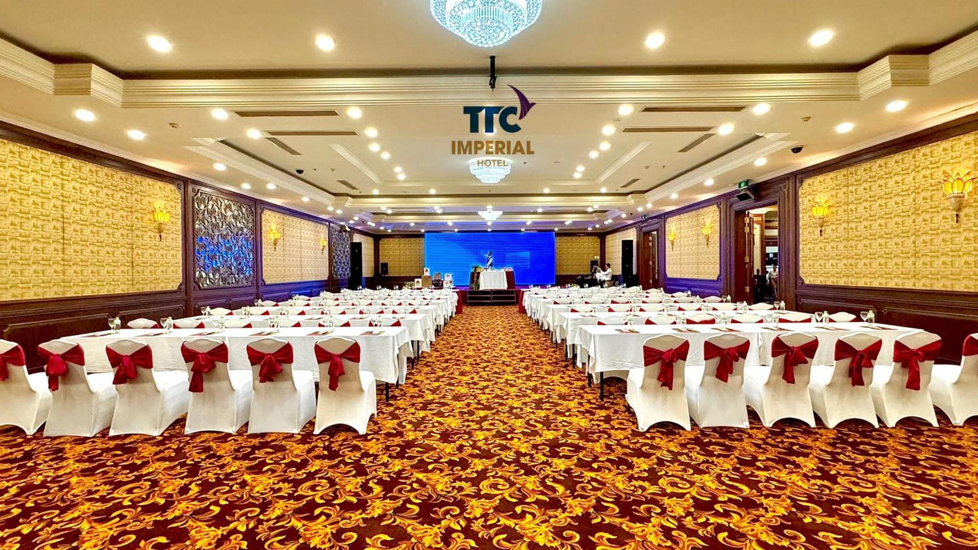 Ttc Imperial Hotel Hue Exterior foto